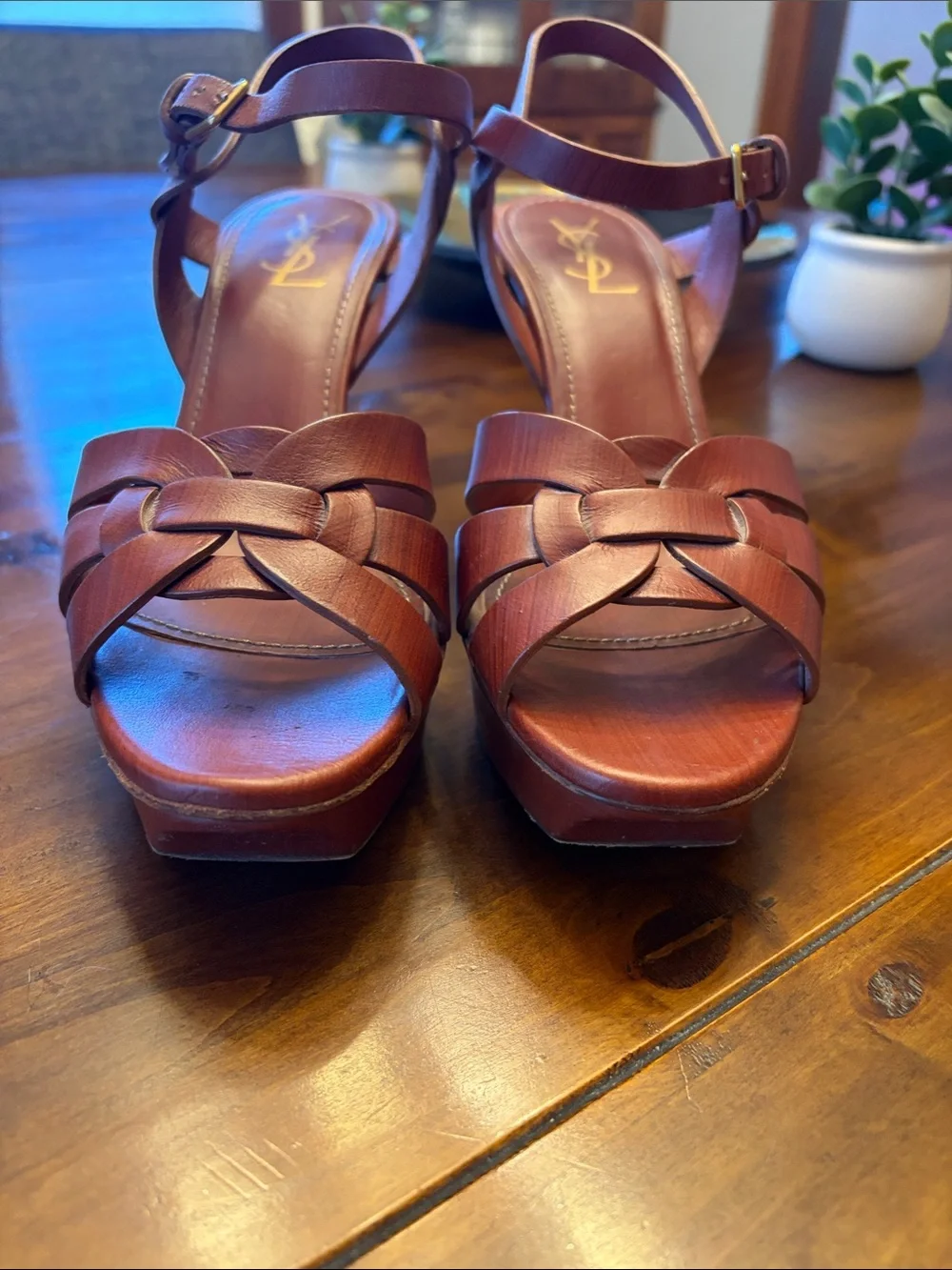 Saint Laurent Brown Leather Knot-Front High Heel Sandals - Picture 3 of 7